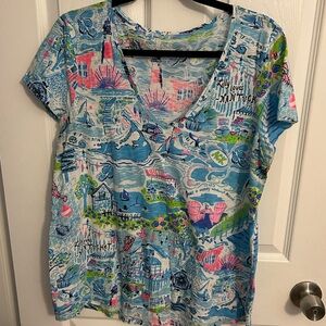 Lilly Pulitzer Blue and Pink Graphic Short Sleeve Top